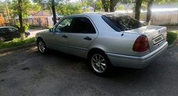 Mercedes-Benz C 180 1994 года за 1 400 000 тг. в Шымкент – фото 4