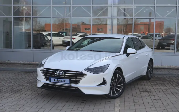 Hyundai Sonata 2022 года за 10 600 000 тг. в Астана