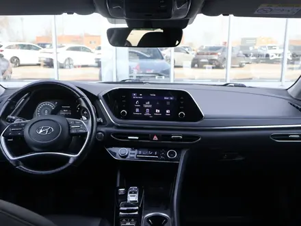 Hyundai Sonata 2022 года за 10 600 000 тг. в Астана – фото 9