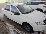 ВАЗ (Lada) Granta 2190 2013 годаүшін1 750 000 тг. в Костанай – фото 2