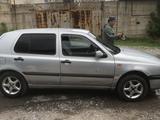 Volkswagen Golf 1997 года за 1 500 000 тг. в Шымкент – фото 2