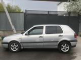 Volkswagen Golf 1997 года за 1 500 000 тг. в Шымкент – фото 5