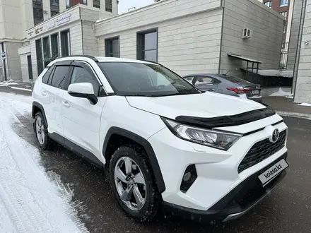 Toyota RAV4 2020 года за 14 500 000 тг. в Астана – фото 3