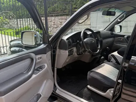 Toyota Land Cruiser 2006 года за 17 500 000 тг. в Алматы – фото 5