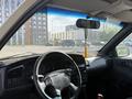 Volkswagen Passat 1993 года за 1 390 000 тг. в Астана – фото 6