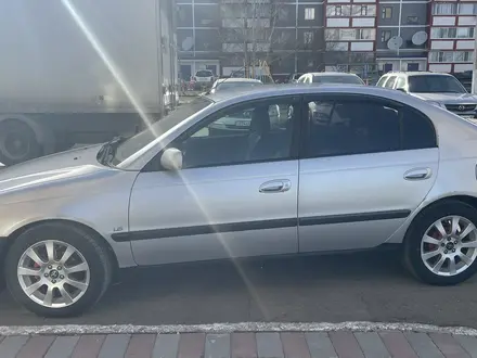 Toyota Avensis 1999 года за 2 800 000 тг. в Лисаковск – фото 2