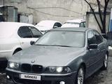 BMW 528 1997 года за 3 800 000 тг. в Талдыкорган – фото 3