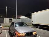 BMW 528 1997 года за 2 600 000 тг. в Алматы – фото 2
