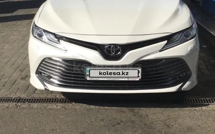 Toyota Camry 2018 года за 16 000 000 тг. в Усть-Каменогорск