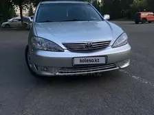 Toyota Camry, 2003