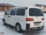 Mitsubishi Space Gear 2001 года за 2 700 000 тг. в Астана – фото 2