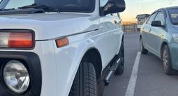 ВАЗ (Lada) Lada 2121 2015 года за 3 000 000 тг. в Караганда – фото 2