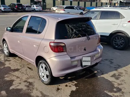 Toyota Vitz 2000 года за 3 000 000 тг. в Алматы – фото 2