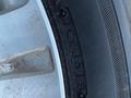 Резина от Alphard Bridgestone 205 65 R16 2018г Летоүшін250 000 тг. в Алматы – фото 2