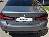 BMW 520 2021 года за 21 000 000 тг. в Алматы – фото 4