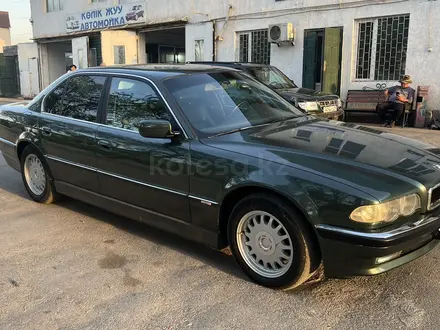 BMW 735 1995 года за 2 600 000 тг. в Алматы – фото 4