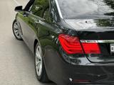 BMW 750 2010 года за 14 500 000 тг. в Алматы – фото 5
