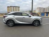Lexus RX 350 2023 годаүшін30 500 000 тг. в Актау – фото 4