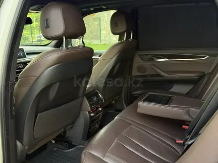BMW X5 2017 года за 17 950 000 тг. в Алматы – фото 12