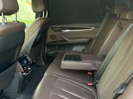 BMW X5 2017 года за 17 950 000 тг. в Алматы – фото 14