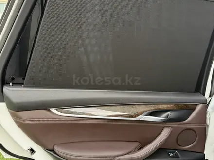 BMW X5 2017 года за 17 950 000 тг. в Алматы – фото 13