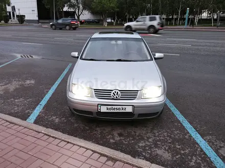 Volkswagen Jetta 2004 года за 2 800 000 тг. в Астана