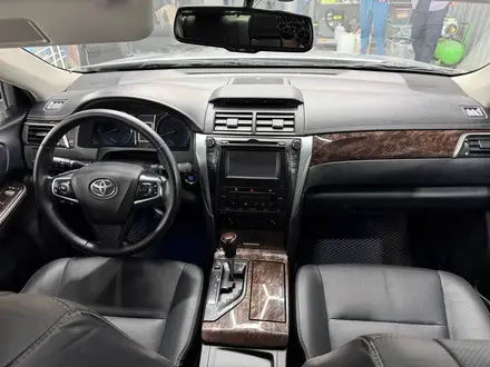 Toyota Camry 2014 года за 11 000 000 тг. в Жанаозен – фото 3