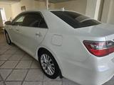 Toyota Camry 2014 годаfor11 500 000 тг. в Жанаозен