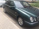 Mercedes-Benz E 230 1996 годаfor1 800 000 тг. в Алматы