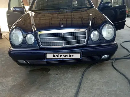 Mercedes-Benz E 280 1998 года за 3 300 000 тг. в Шымкент