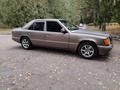 Mercedes-Benz E 230 1988 года за 750 000 тг. в Алматы