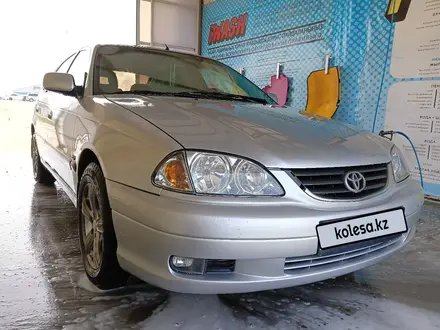 Toyota Avensis 2001 года за 3 150 000 тг. в Уральск