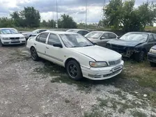 Nissan Maxima, 1996