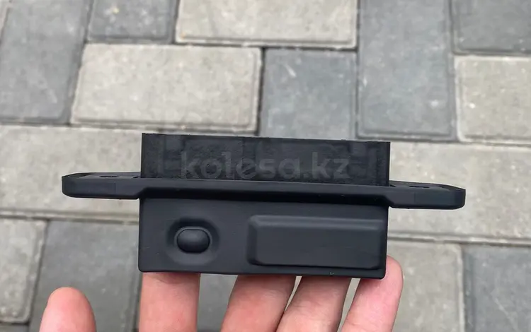 Кнопка багажника за 35 000 тг. в Алматы