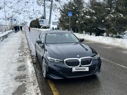 BMW i3 2023 года за 18 500 000 тг. в Алматы – фото 3