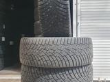 Б/У Pirelli Skorpion ice zero 285/45/22 зимняя шипованная комплект за 350 000 тг. в Костанай