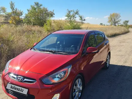 Hyundai Accent 2012 года за 4 850 000 тг. в Караганда – фото 3