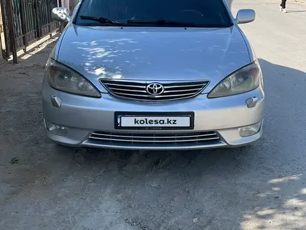 Toyota Camry 2004 года за 4 700 000 тг. в Жанаозен – фото 2