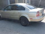 Volkswagen Passat 1998 года за 1 500 000 тг. в Тараз – фото 4
