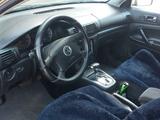 Volkswagen Passat 1998 года за 1 500 000 тг. в Тараз – фото 3