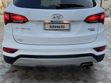 Hyundai Santa Fe 2016 годаүшін8 000 000 тг. в Актау – фото 5