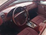 Mercedes-Benz C 180 1993 года за 1 600 000 тг. в Астана – фото 3