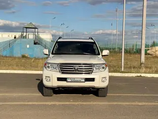 Toyota Land Cruiser, 2015