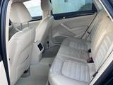 Volkswagen Passat 2015 годаүшін3 050 000 тг. в Уральск – фото 2