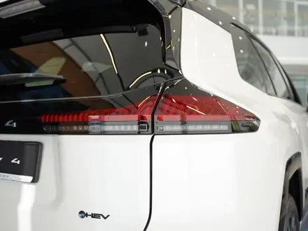 Toyota RAV4 Style HEV 2026 года за 26 390 000 тг. в Петропавловск – фото 28