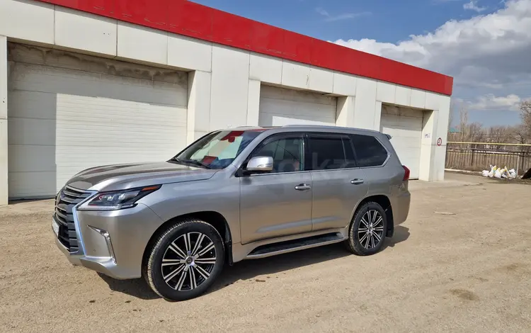 Lexus LX 570 2018 года за 50 000 000 тг. в Актобе