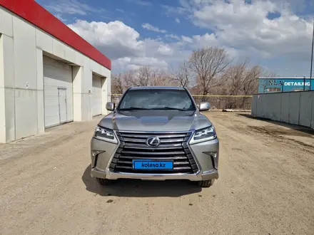Lexus LX 570 2018 года за 50 000 000 тг. в Астана – фото 3