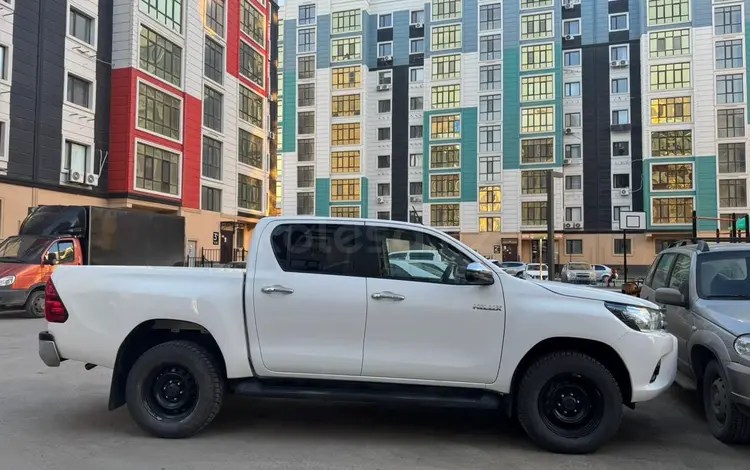 Toyota Hilux 2018 года за 14 000 000 тг. в Атырау