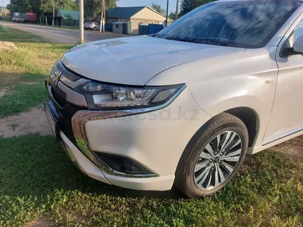 Mitsubishi Outlander 2022 года за 10 500 000 тг. в Павлодар – фото 3