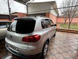 Volkswagen Tiguan 2015 года за 7 000 000 тг. в Шымкент – фото 4